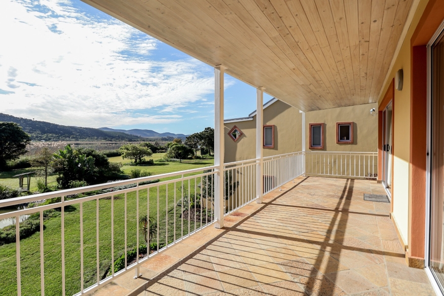 2 Bedroom Property for Sale in Sedgefield Rural Western Cape